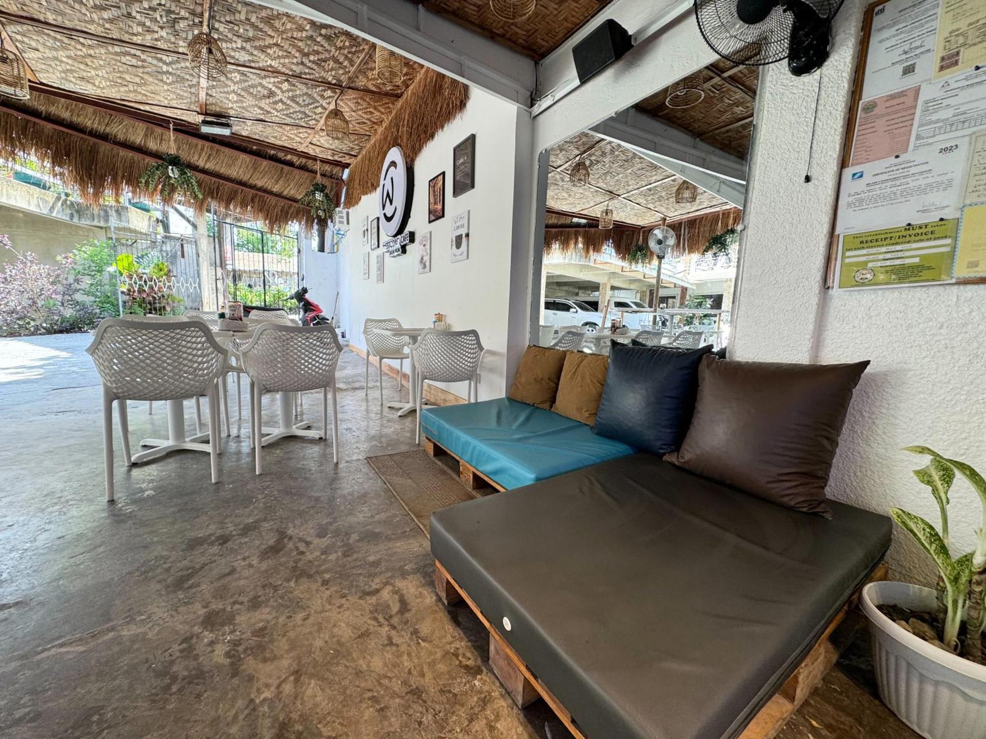West Coast Beach House Cebu Exterior foto